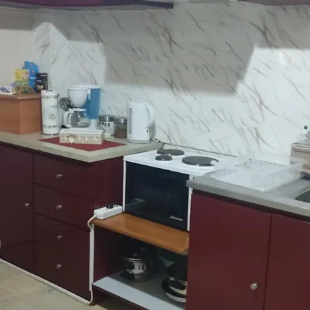 3 Brothers Iv * Tríkala