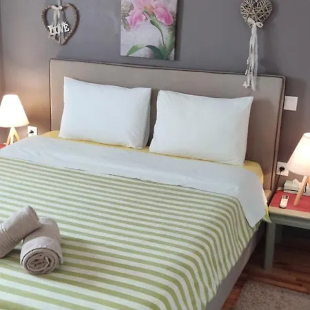 3 Brothers Iv Tríkala